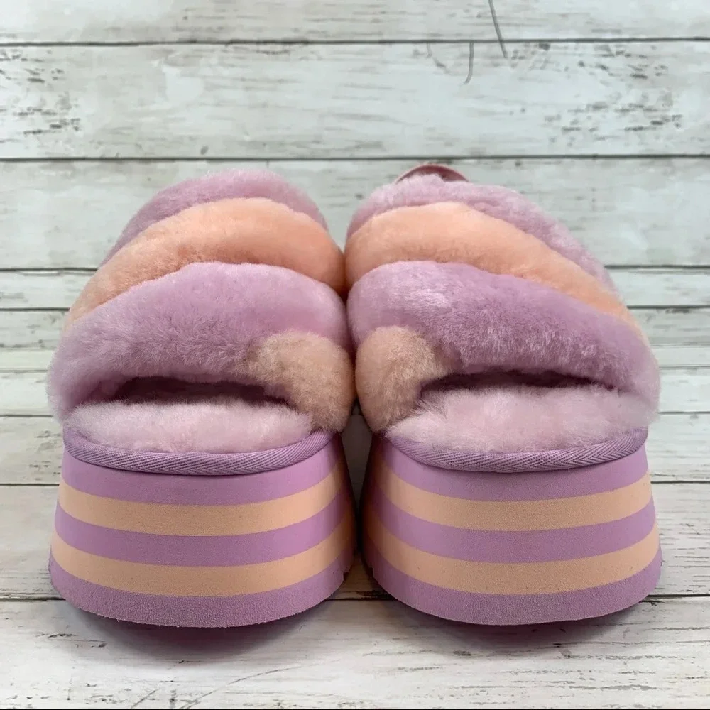 UGG tags new